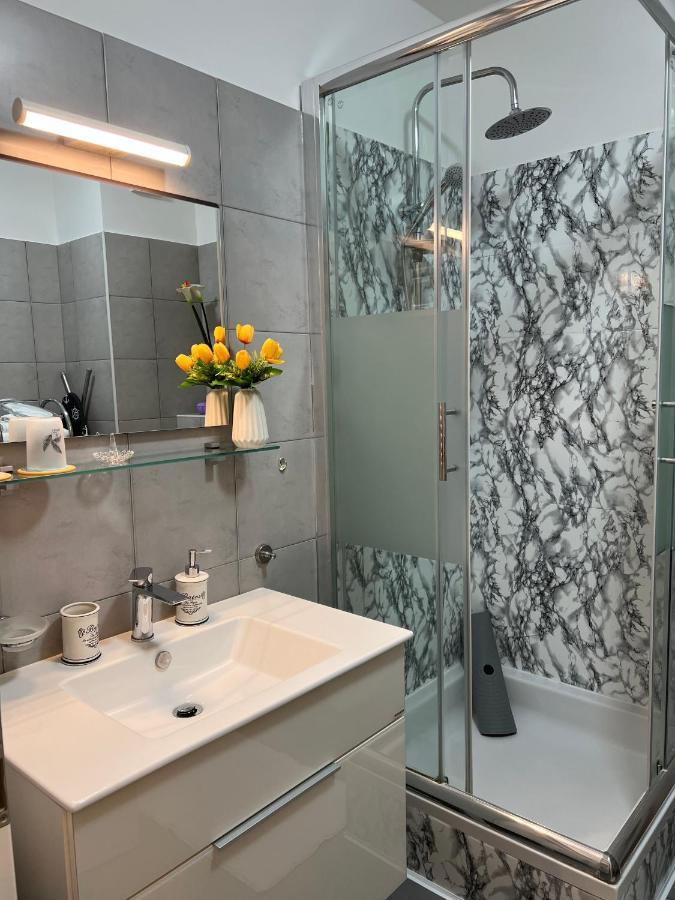 Calla Apartment Zagreb - Novi Apartman, Garaza, Video Nadzor Екстер'єр фото
